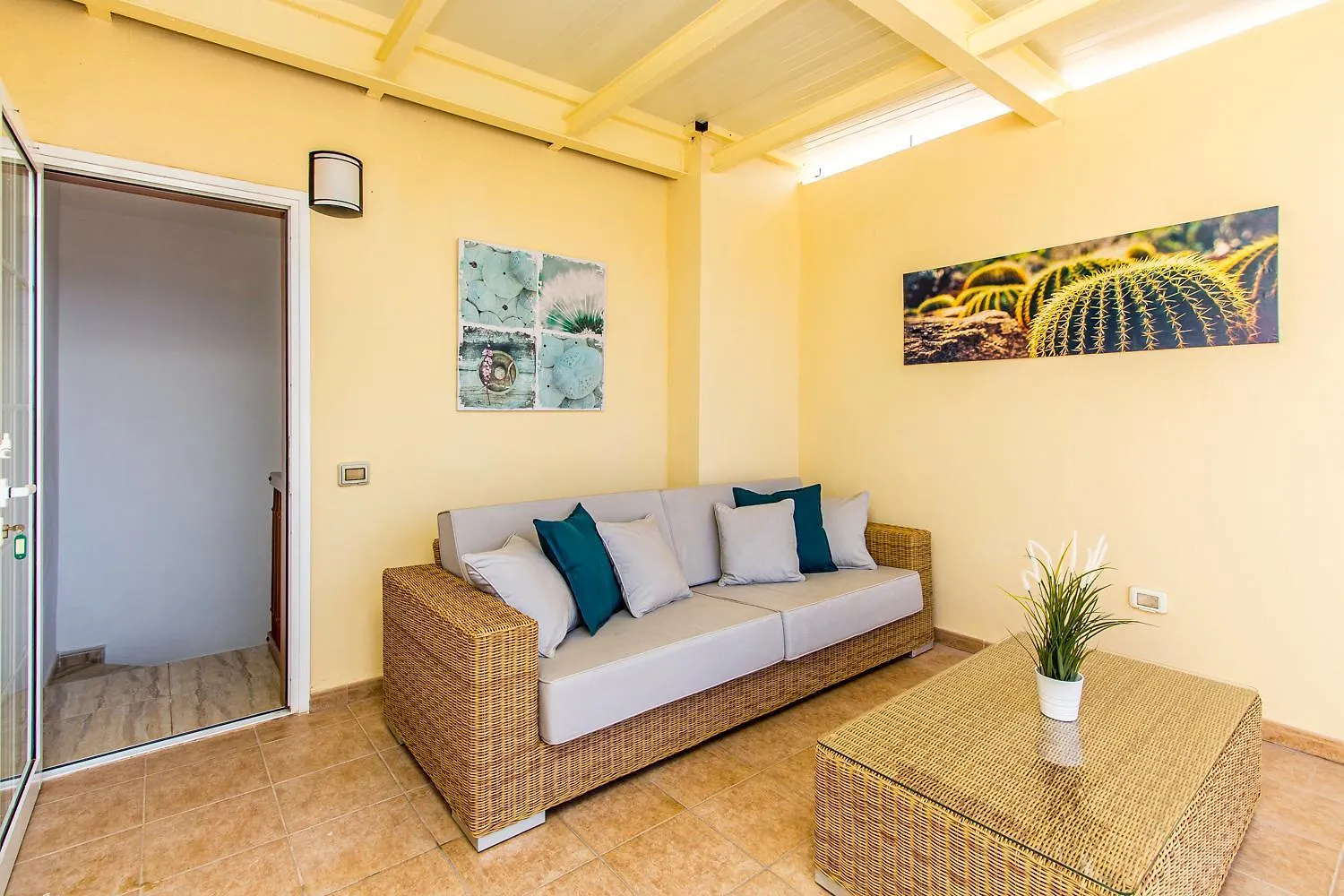 Spring Penthouse Apartment Palm-mar