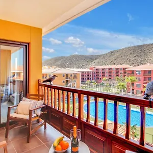  Apartamento Lovely Mocan, Pool, Fast Wi-fi, Padel Court